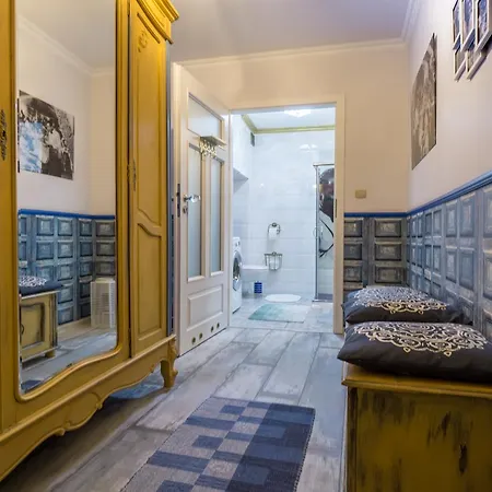 Casablanca Apartment